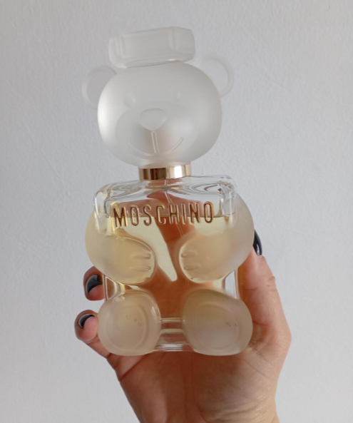 Toy 2 Moschino for Women Fragrantica Strong projection