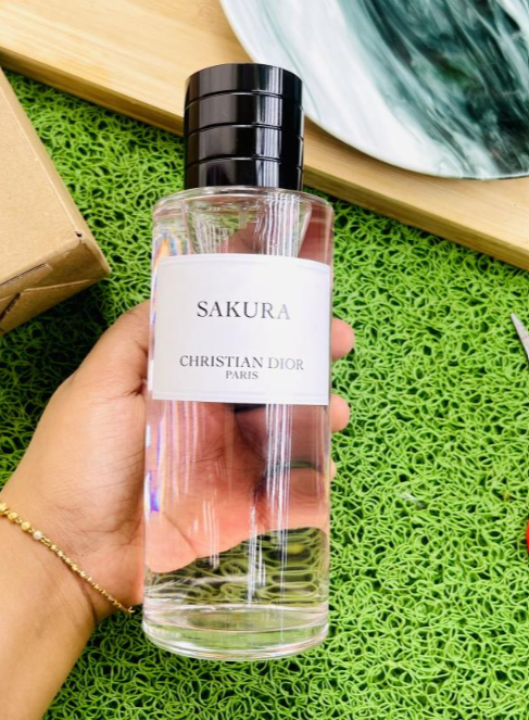 Christian Dior Sakura EDP Perfect for special occasions