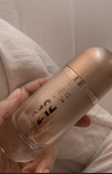 212 VIP Rosé Extra Carolina  EDT Long Lasting for Women