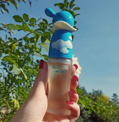 Moschino Cheap and Chic Light Clouds EDT Strong Projection