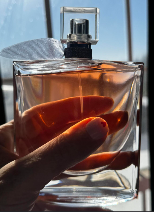 La Vie Est Belle EDP Perfect for office & special occasions