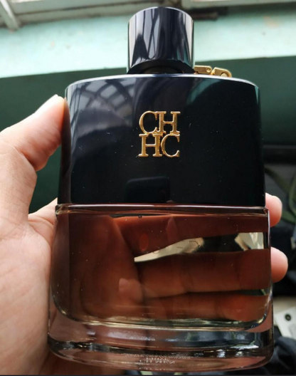 CH Men Prive Carolina Herrera EDT Strong Projection
